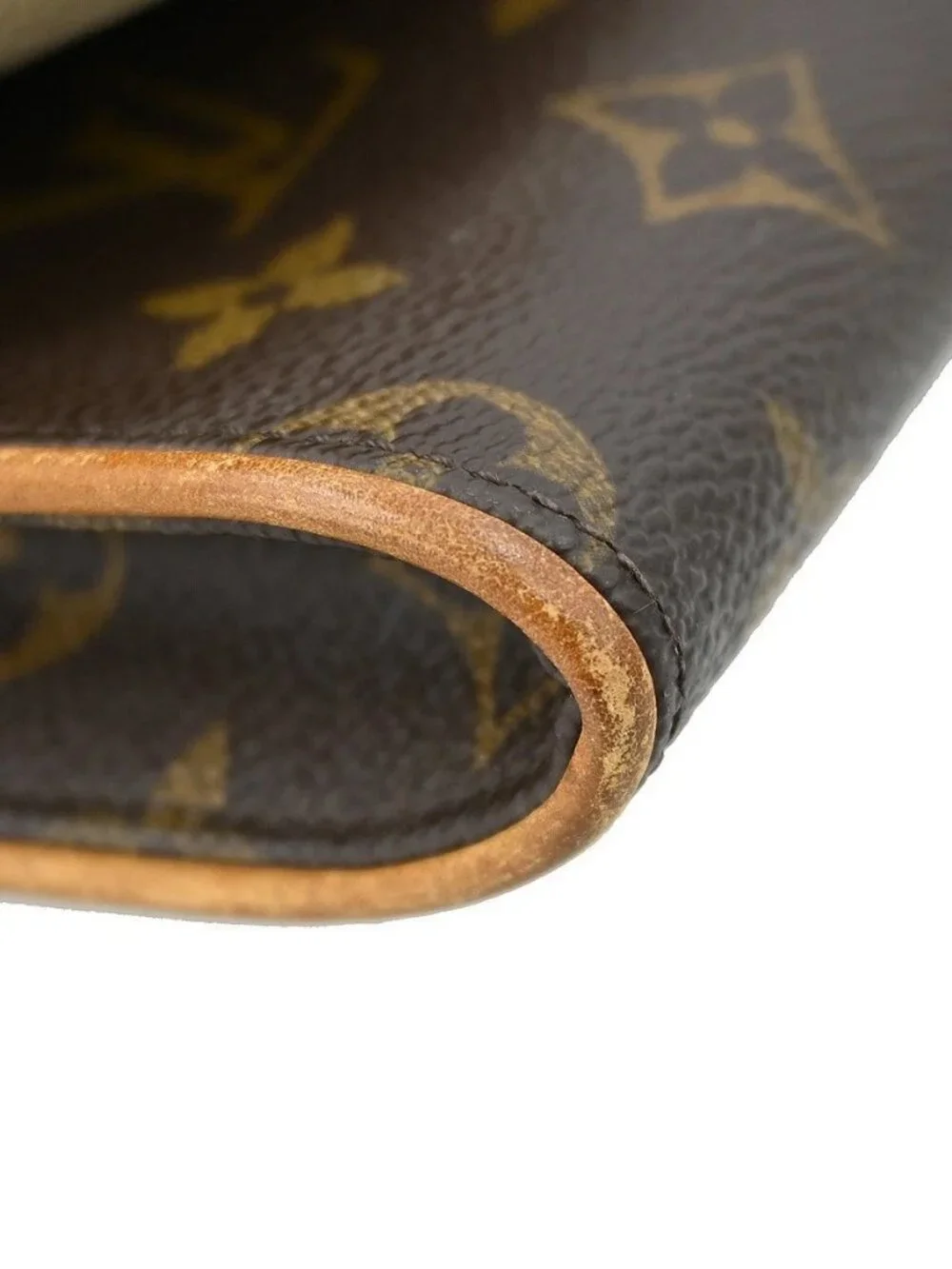 LOUIS VUITTON POCHETTE TWIN GM CROSSBODY BAG - Picture 5 of 15